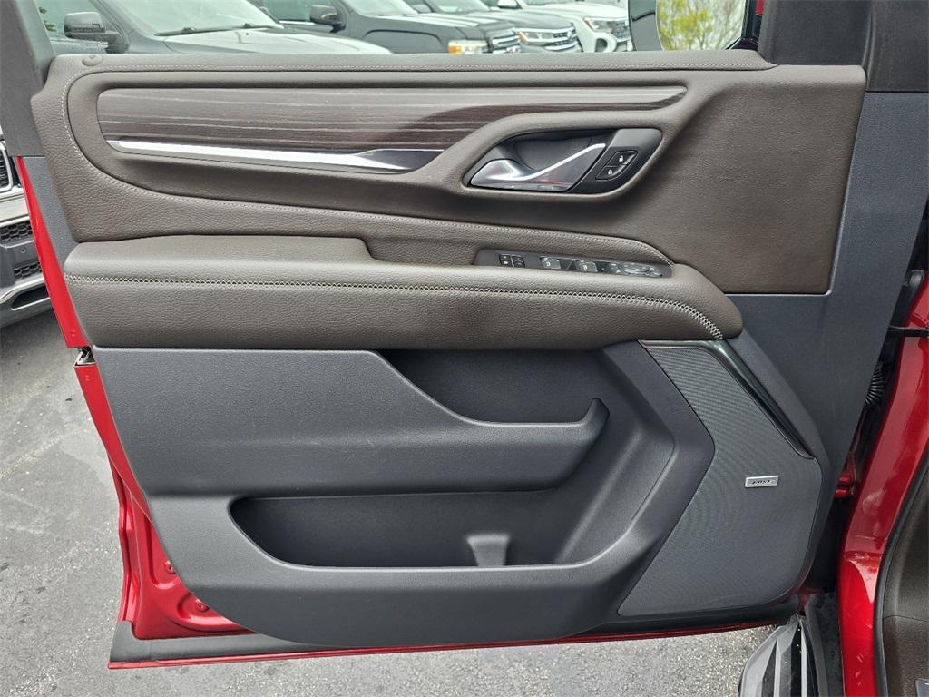 used 2024 GMC Yukon car, priced at $69,000