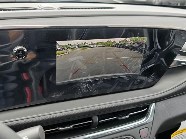 new 2025 Buick Envista car, priced at $25,705