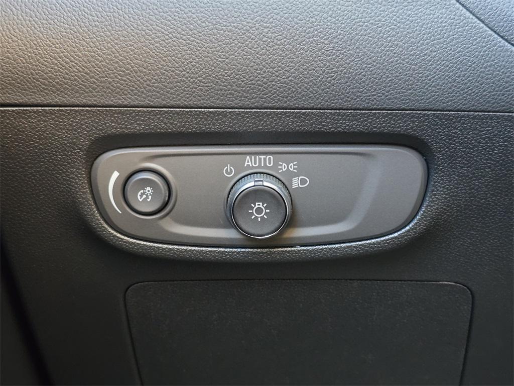 new 2026 Buick Encore GX car, priced at $25,500