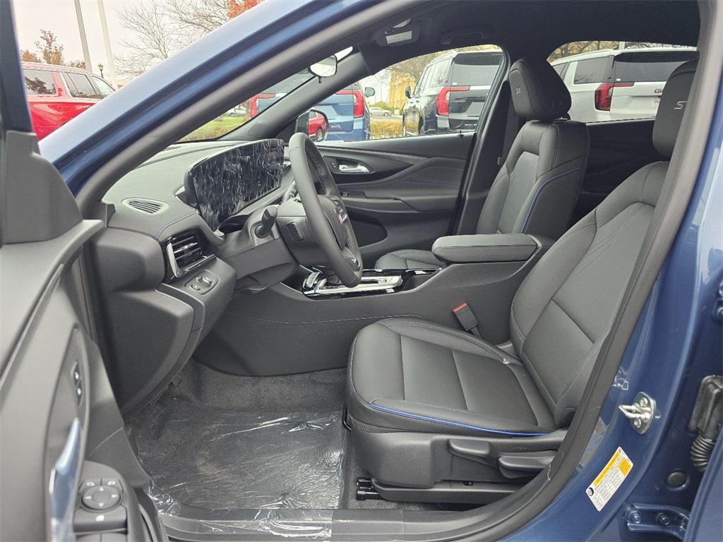 new 2026 Buick Envista car, priced at $27,026