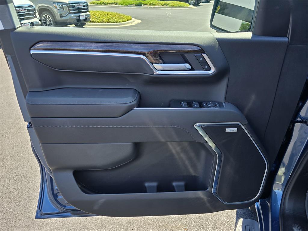 new 2026 GMC Sierra 1500 car, priced at $59,250