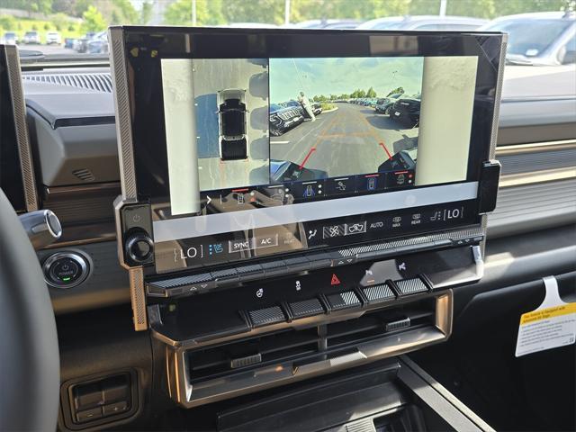 new 2025 GMC HUMMER EV Pickup car, priced at $90,000