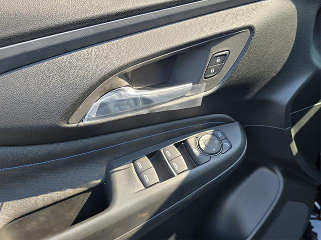 new 2025 Buick Envista car, priced at $25,000
