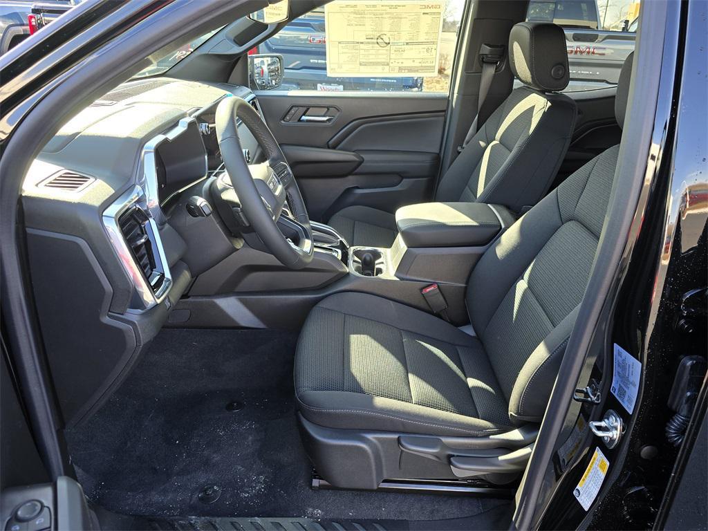 new 2025 GMC Canyon car, priced at $39,000