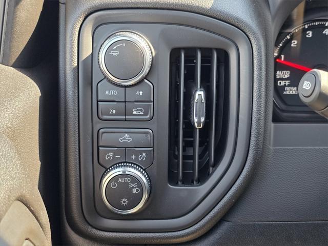 new 2025 GMC Sierra 1500 car, priced at $41,250