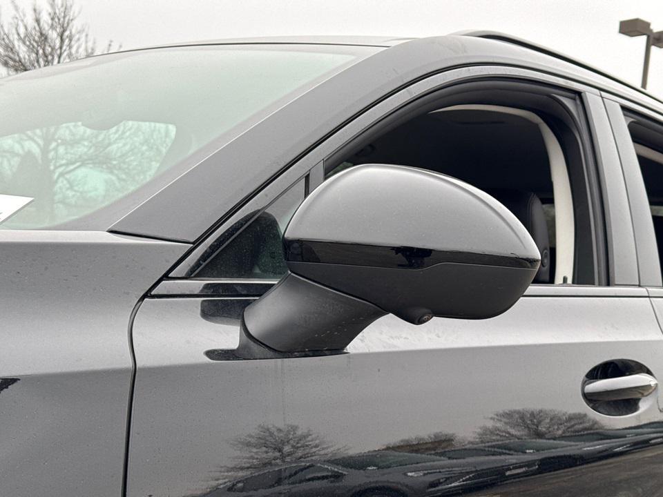 new 2025 Buick Envision car, priced at $37,500