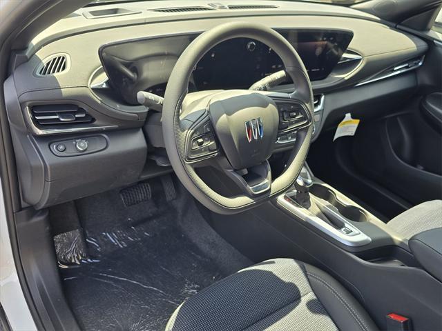 new 2025 Buick Envista car, priced at $24,347