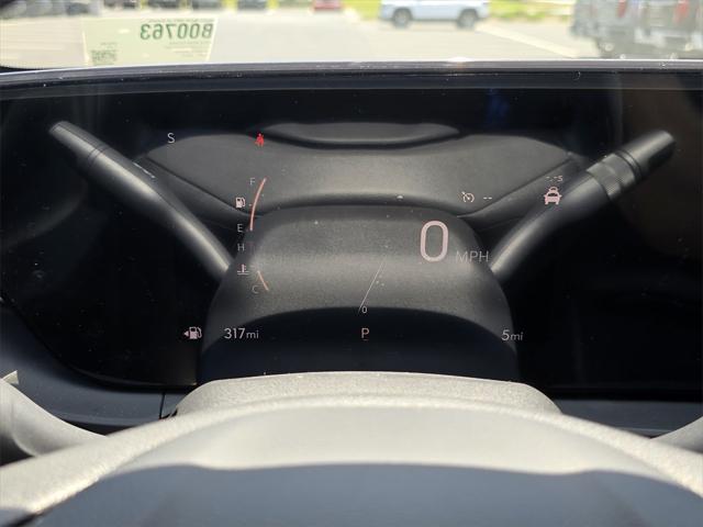new 2025 Buick Envista car, priced at $24,347