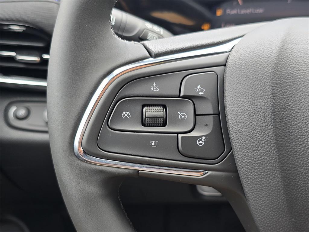 new 2025 Buick Envista car, priced at $25,000