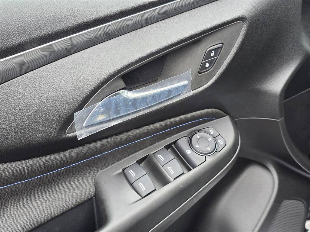 new 2025 Buick Envista car, priced at $25,000