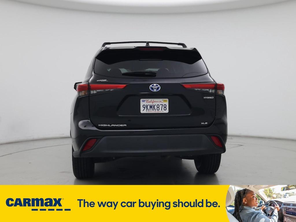 used 2021 Toyota Highlander Hybrid car, priced at $33,998