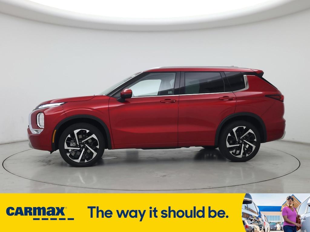 used 2023 Mitsubishi Outlander car, priced at $30,998