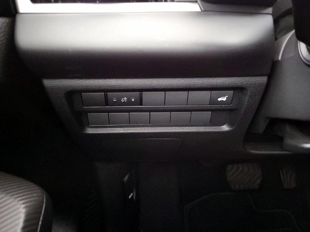 used 2023 Mitsubishi Outlander car, priced at $30,998