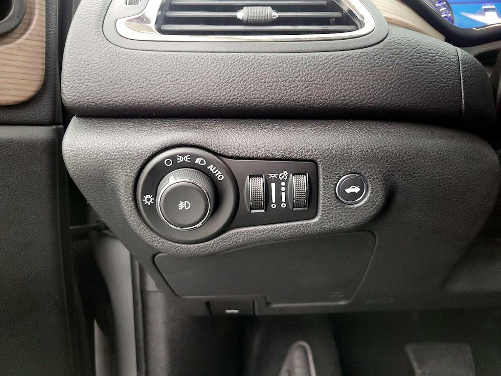 used 2015 Chrysler 200 car, priced at $11,998