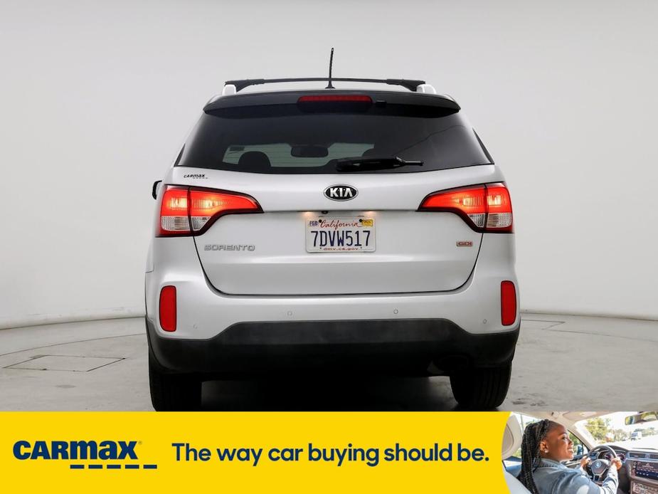 used 2014 Kia Sorento car, priced at $12,998