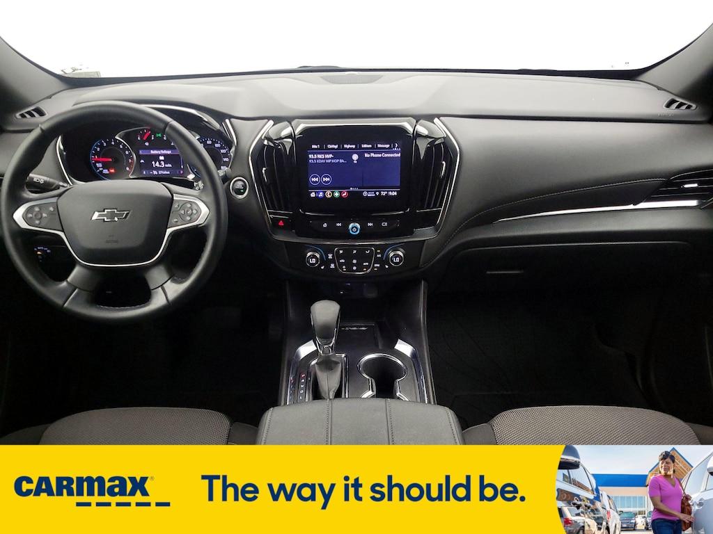 used 2023 Chevrolet Traverse car, priced at $32,998