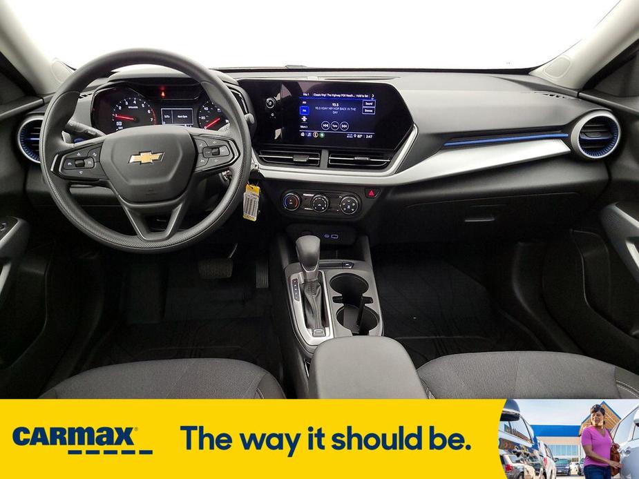 used 2024 Chevrolet Trax car, priced at $23,998