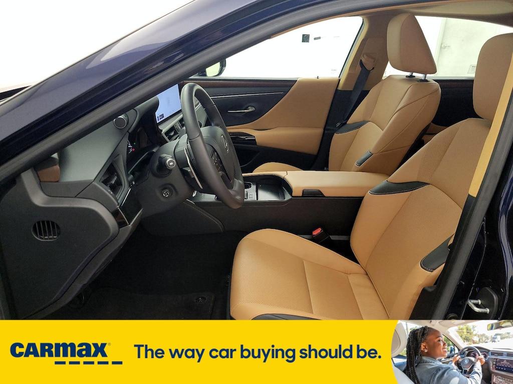 used 2023 Lexus ES 300h car, priced at $38,998