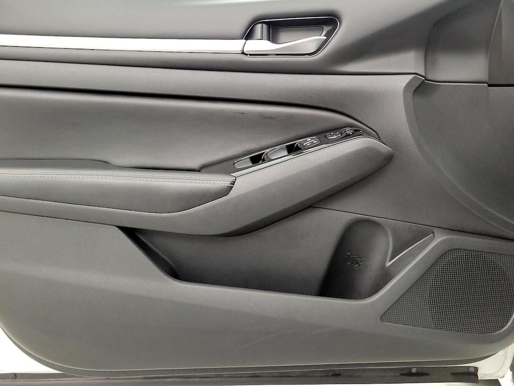 used 2023 Nissan Altima car, priced at $19,998