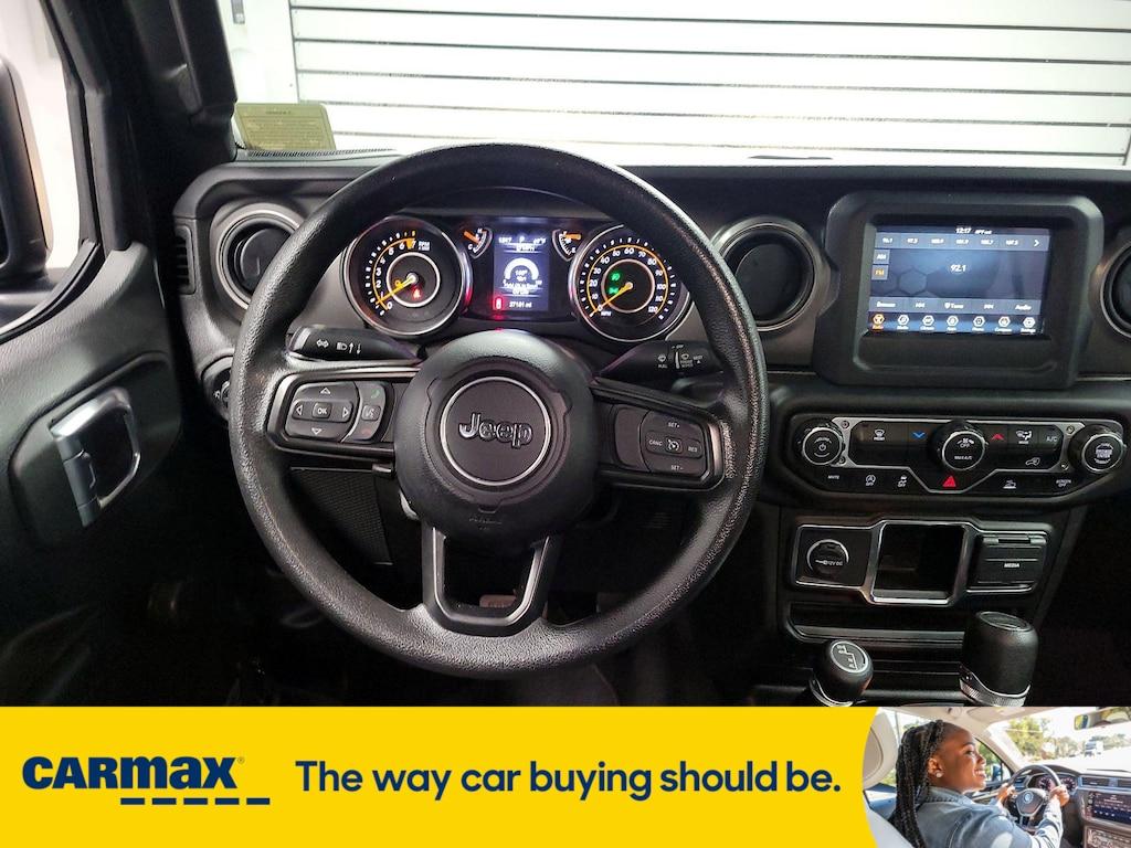 used 2023 Jeep Gladiator car, priced at $32,998