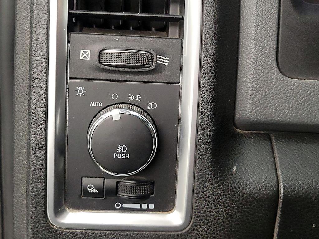 used 2020 Ram 1500 Classic car, priced at $26,998