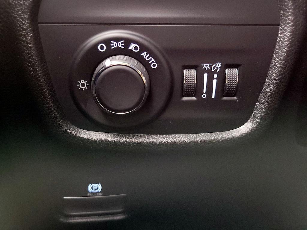 used 2023 Jeep Grand Cherokee car, priced at $33,998
