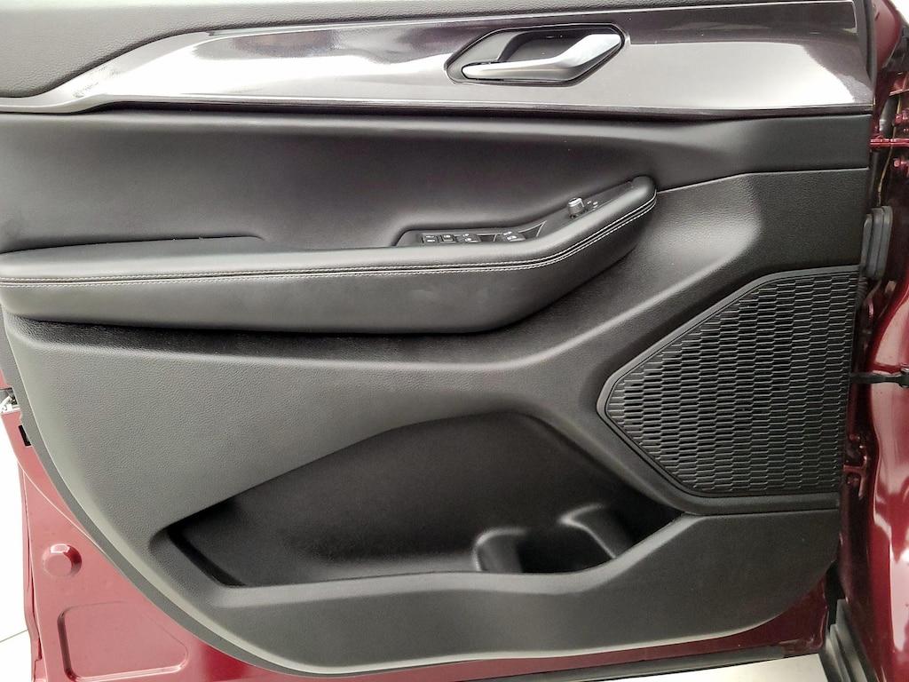 used 2023 Jeep Grand Cherokee car, priced at $33,998