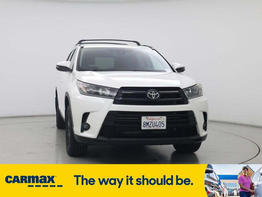 used 2019 Toyota Highlander car, priced at $33,998