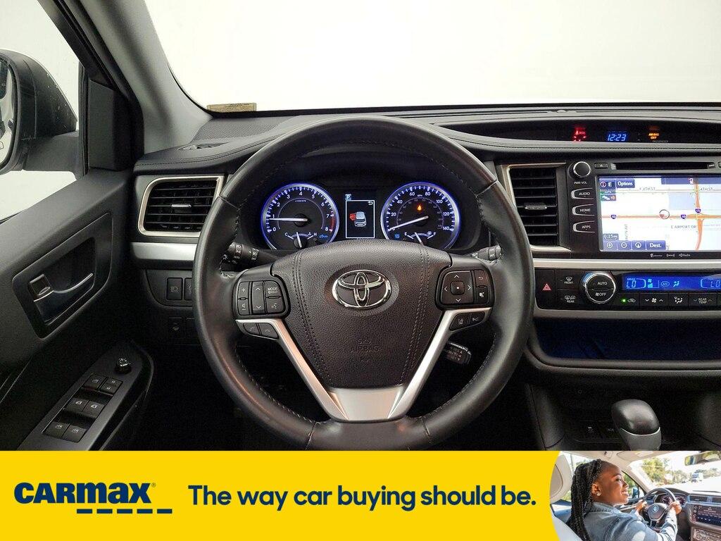 used 2019 Toyota Highlander car, priced at $33,998