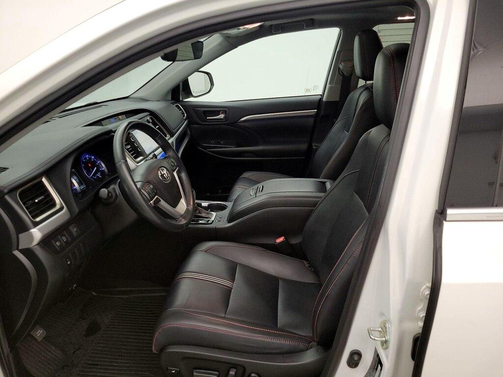 used 2019 Toyota Highlander car, priced at $33,998