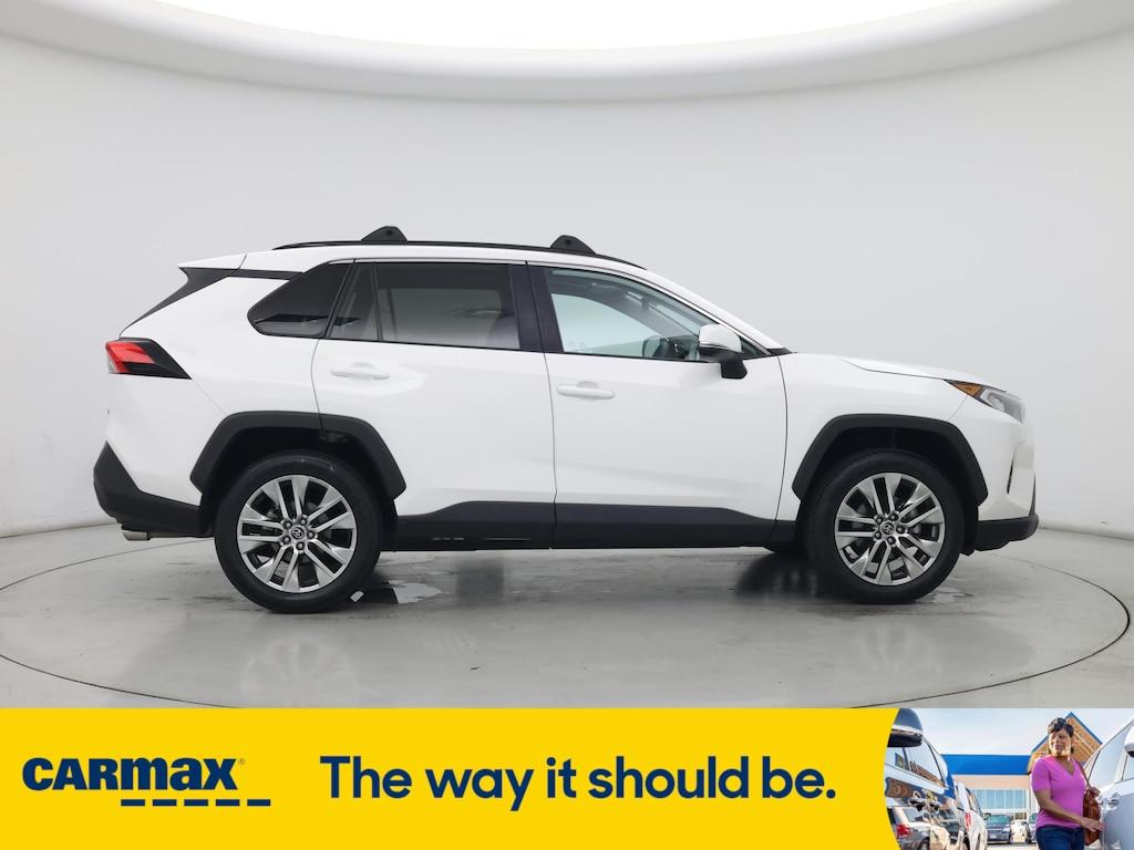 used 2020 Toyota RAV4 car, priced at $29,998