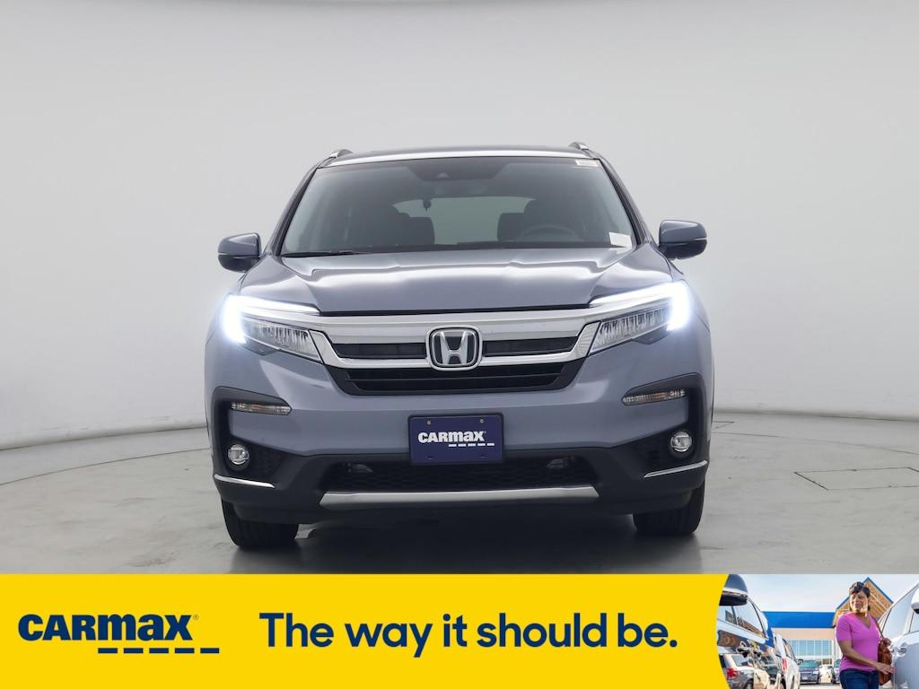 used 2022 Honda Pilot car, priced at $35,998