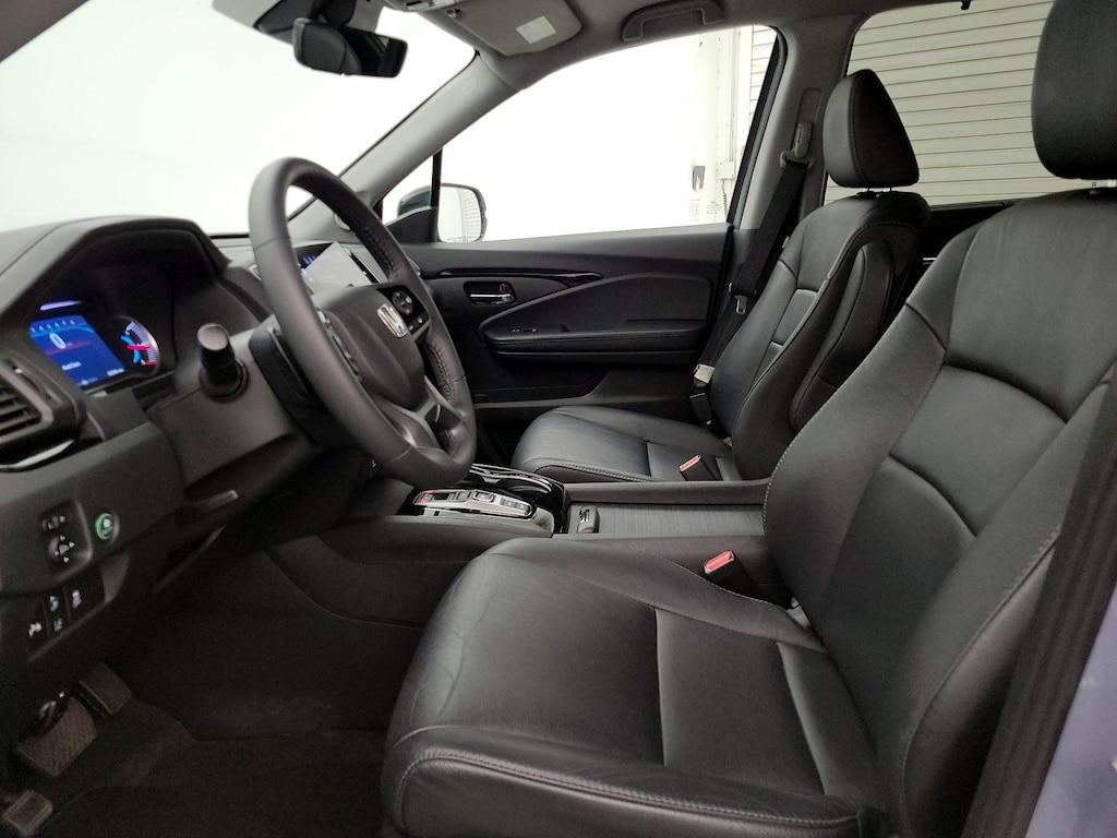 used 2022 Honda Pilot car, priced at $35,998