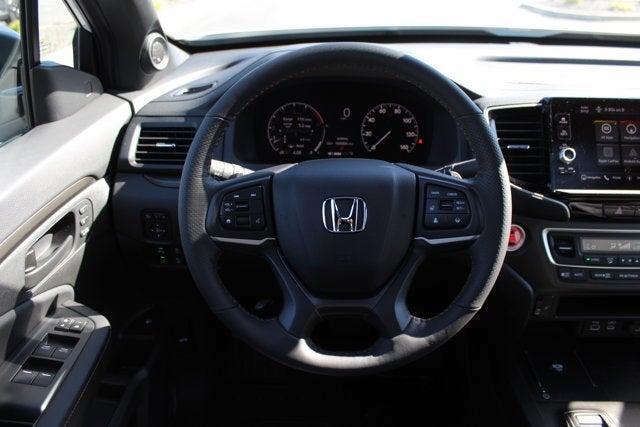 new 2025 Honda Ridgeline car, priced at $48,685