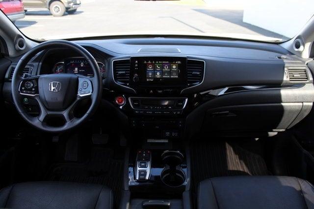used 2022 Honda Pilot car, priced at $33,995