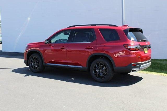 new 2025 Honda Pilot car, priced at $53,405