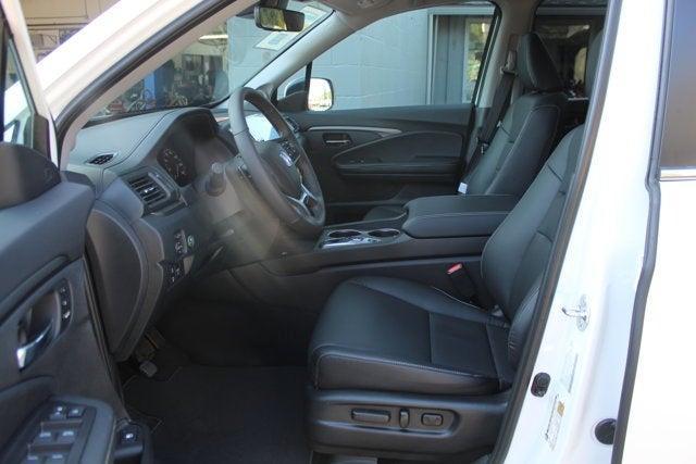 new 2025 Honda Ridgeline car, priced at $44,635