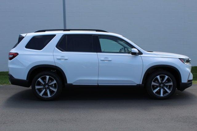 new 2025 Honda Pilot car, priced at $51,505
