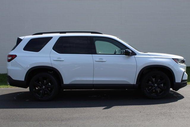 new 2025 Honda Pilot car, priced at $56,485