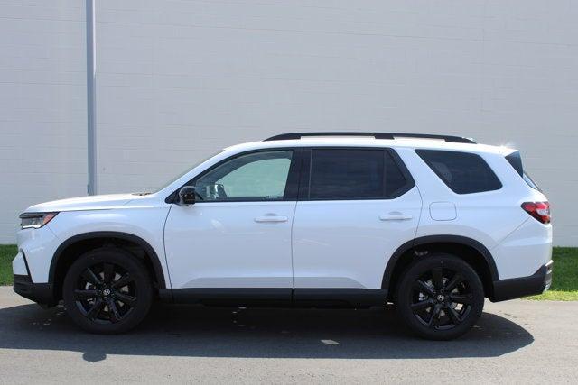 new 2025 Honda Pilot car, priced at $56,485