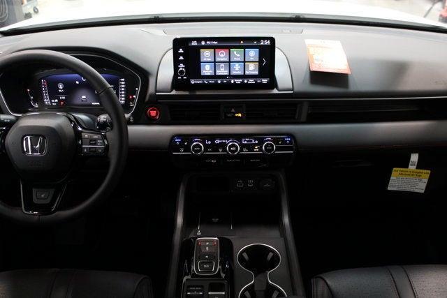 new 2025 Honda Pilot car, priced at $56,485