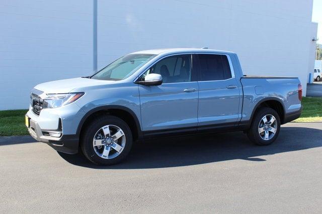 new 2025 Honda Ridgeline car, priced at $43,330