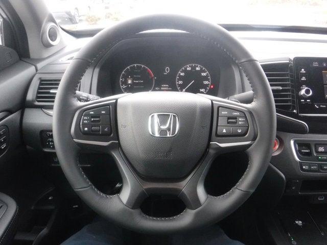 new 2025 Honda Ridgeline car, priced at $43,539