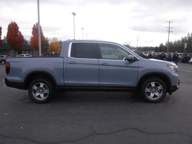 new 2025 Honda Ridgeline car, priced at $43,539