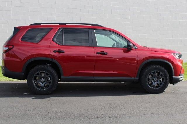new 2025 Honda Pilot car, priced at $51,305