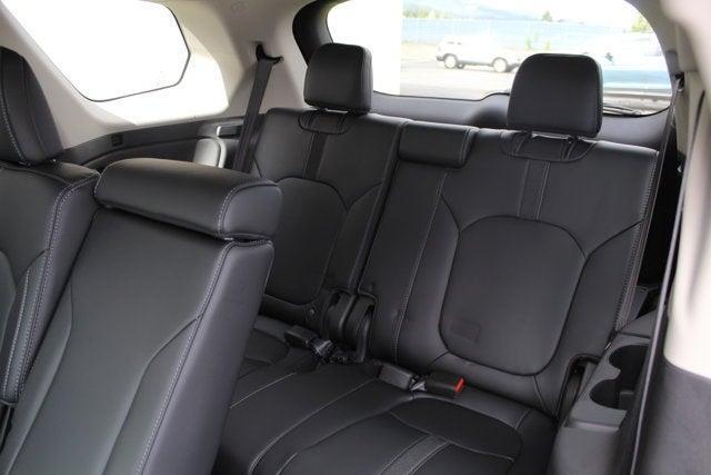 new 2025 Honda Pilot car, priced at $47,505