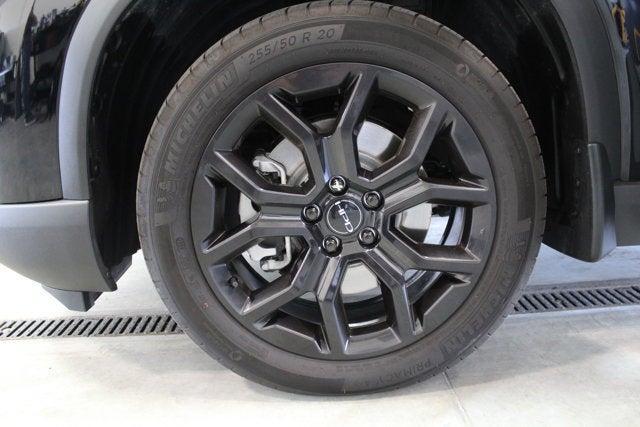 used 2025 Honda Pilot car, priced at $51,995