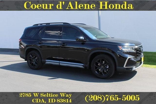 used 2025 Honda Pilot car, priced at $51,995