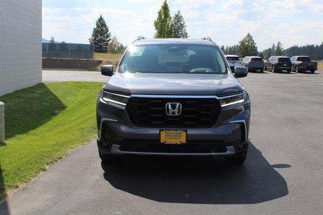 new 2025 Honda Pilot car, priced at $54,530