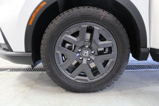 new 2026 Honda CR-V Hybrid car, priced at $40,650